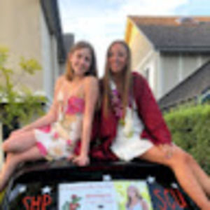 Meet your Posher, Mia